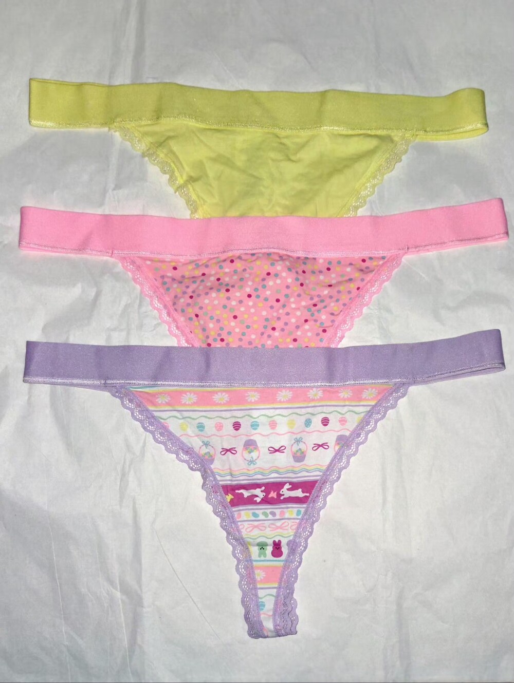 Way To Celebrate 3-pack of Festive Thong Panties~Marshmallow PEEPS/Theme. Sz: L